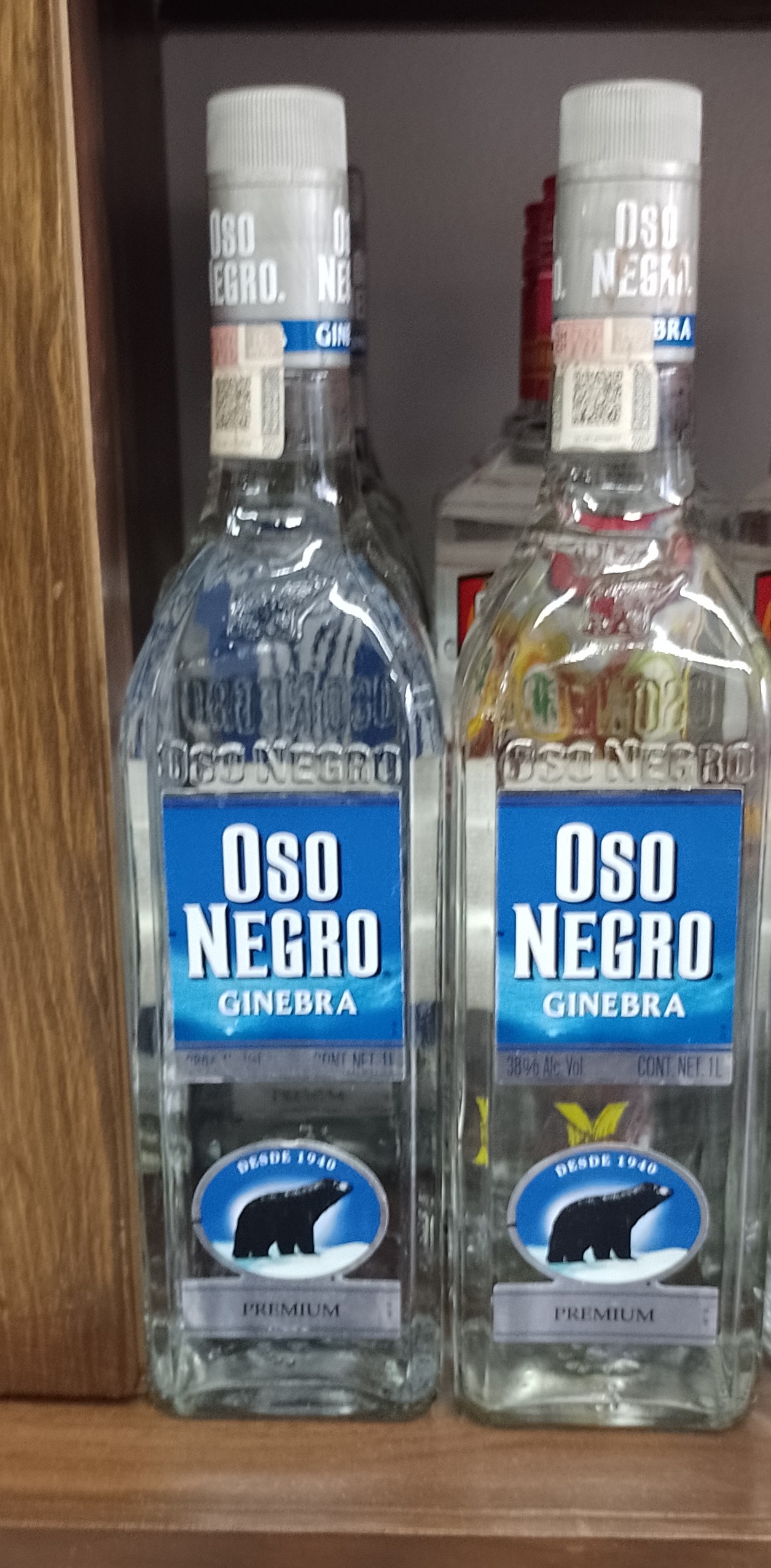 Oso Negro Ginebra 1l - Producto de Vinos y Licores en Super La Bodeguita