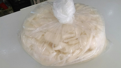 cueritos blancos en tiras 1 kg - Producto de Abarrotes Varios en Super La Bodeguita